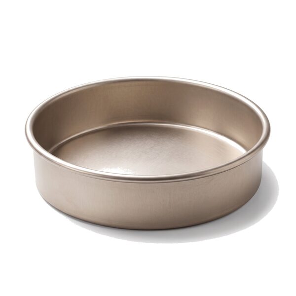 Round cake pan